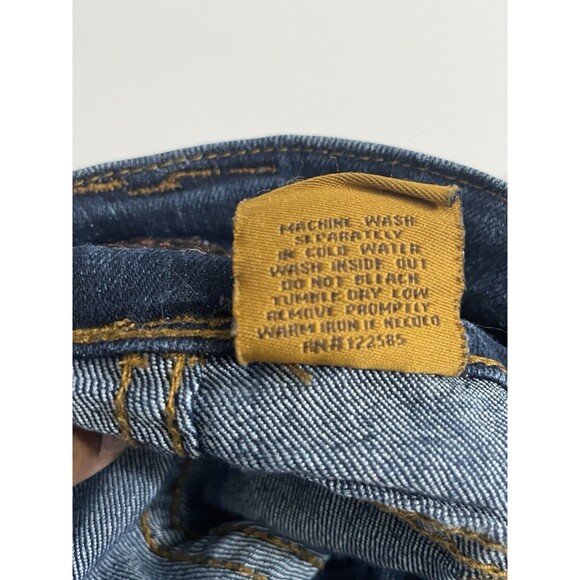 Crest Jeans Women’s Capri Pants Dark Wash Stretch Denim Size 14 Mid Rise - Picture 9 of 15